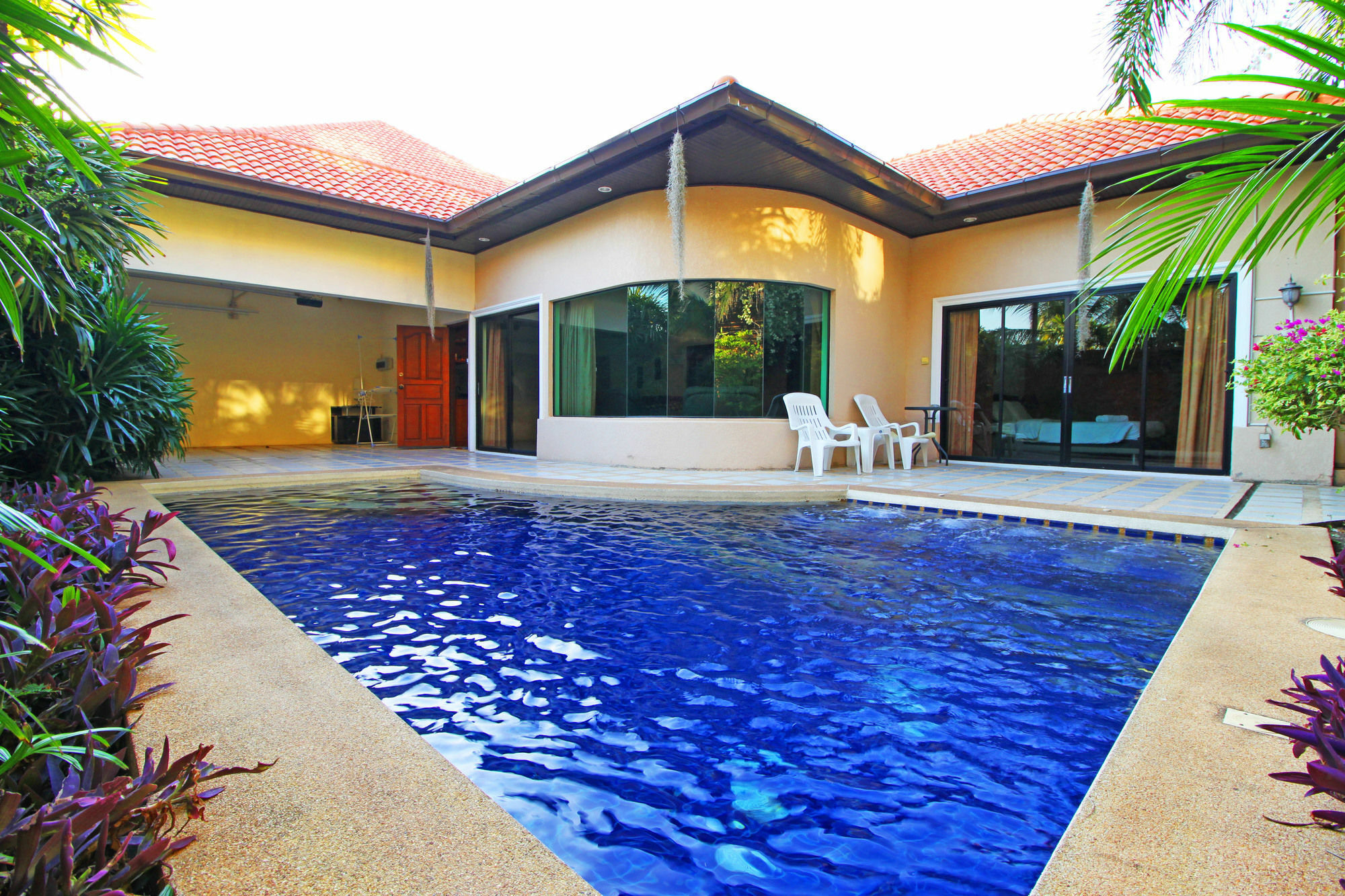 Cosy Beach Pool Villas By Pattaya Sunny Rentals Kültér fotó