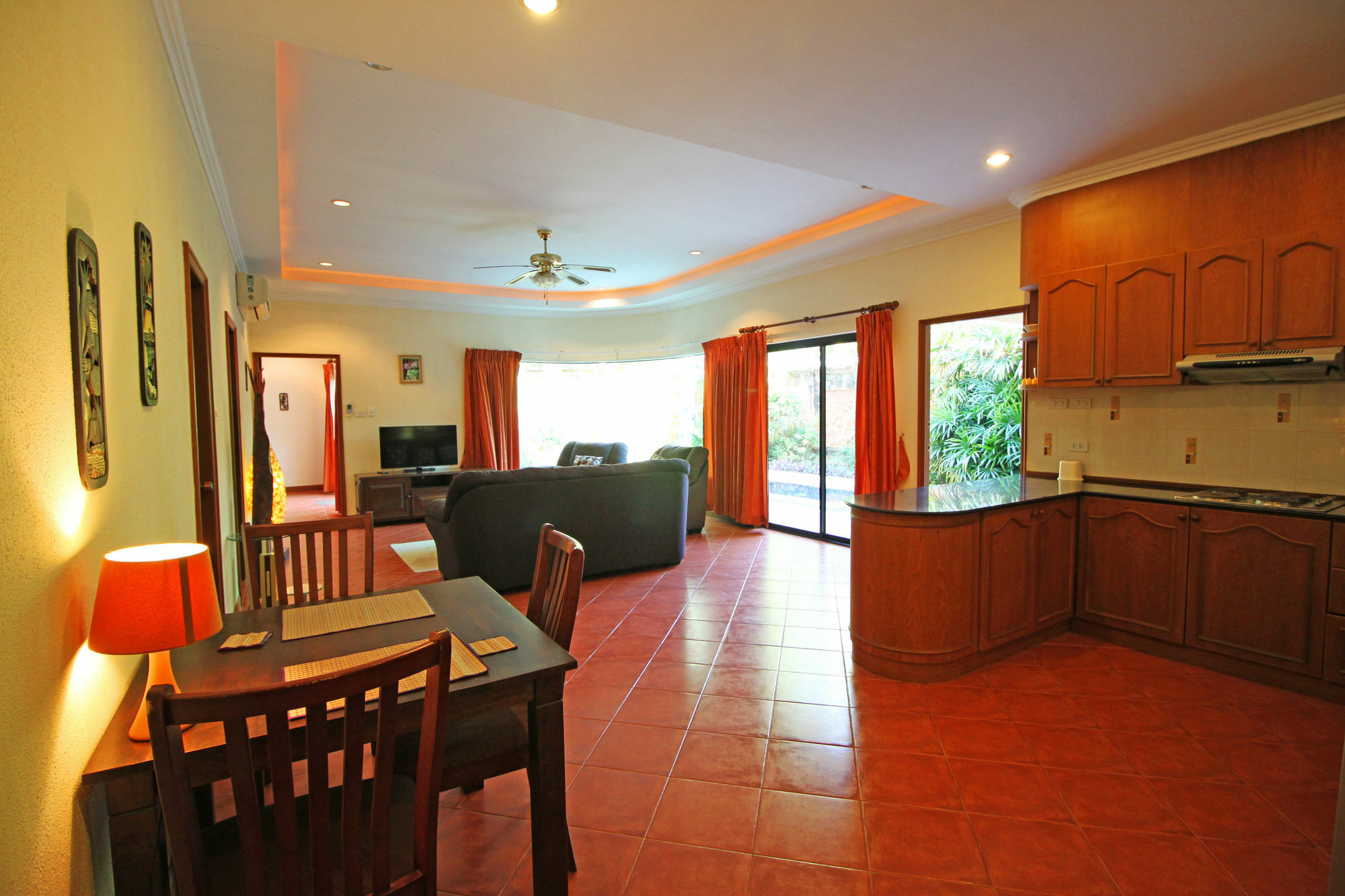 Cosy Beach Pool Villas By Pattaya Sunny Rentals Kültér fotó