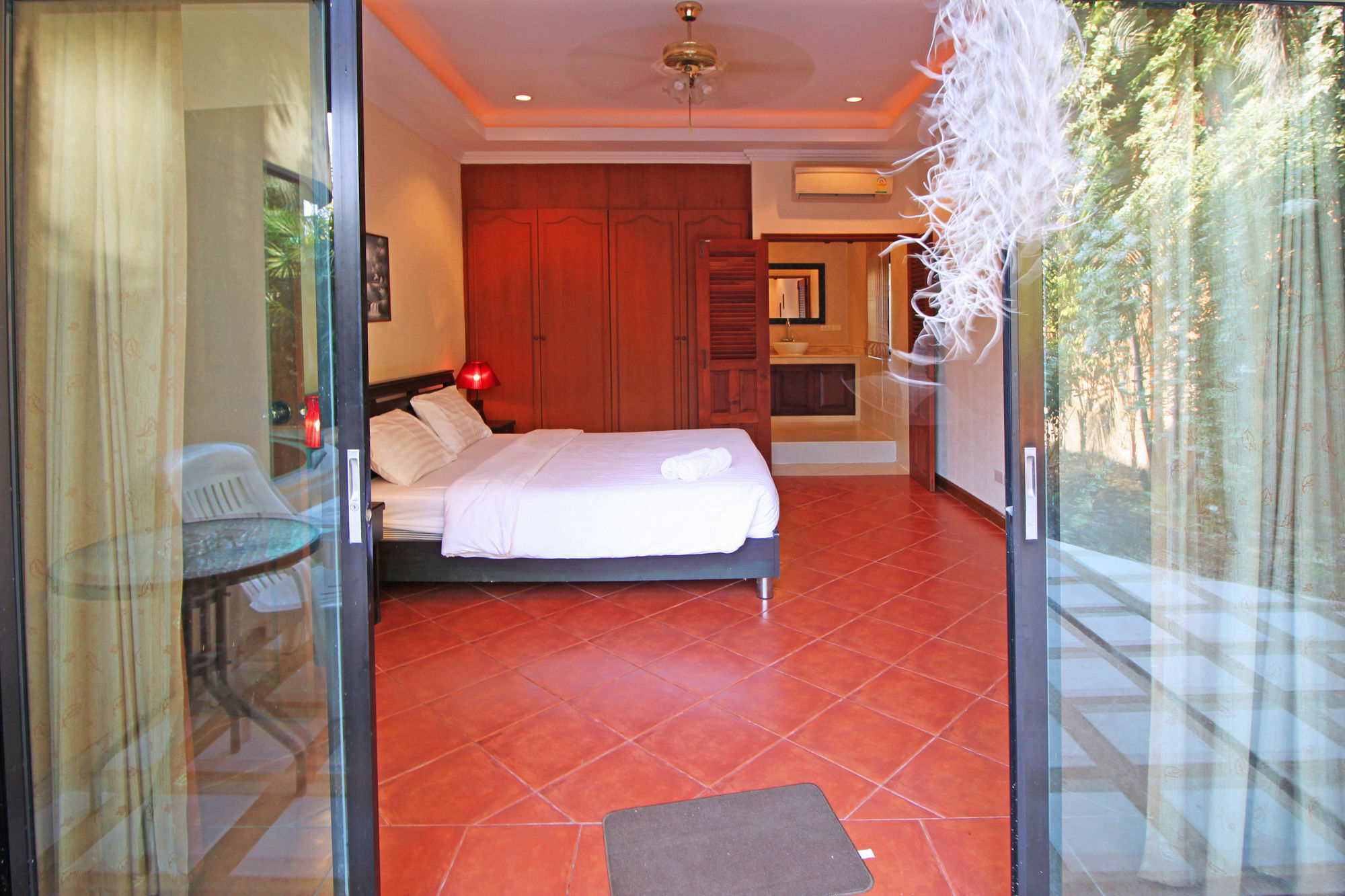 Cosy Beach Pool Villas By Pattaya Sunny Rentals Kültér fotó